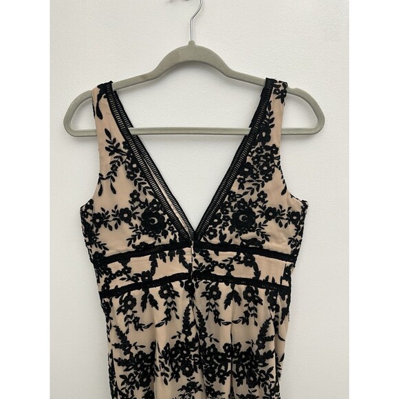 BARDOT Women’s Pencil Dress black / cream lace/ EMBROIDERED Size 8/M Zipper Back - Picture 13 of 15